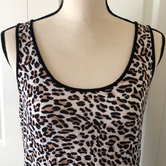 Forever 21 Juniors Racerback Tank, Medium Leopard - Picture 2 of 8